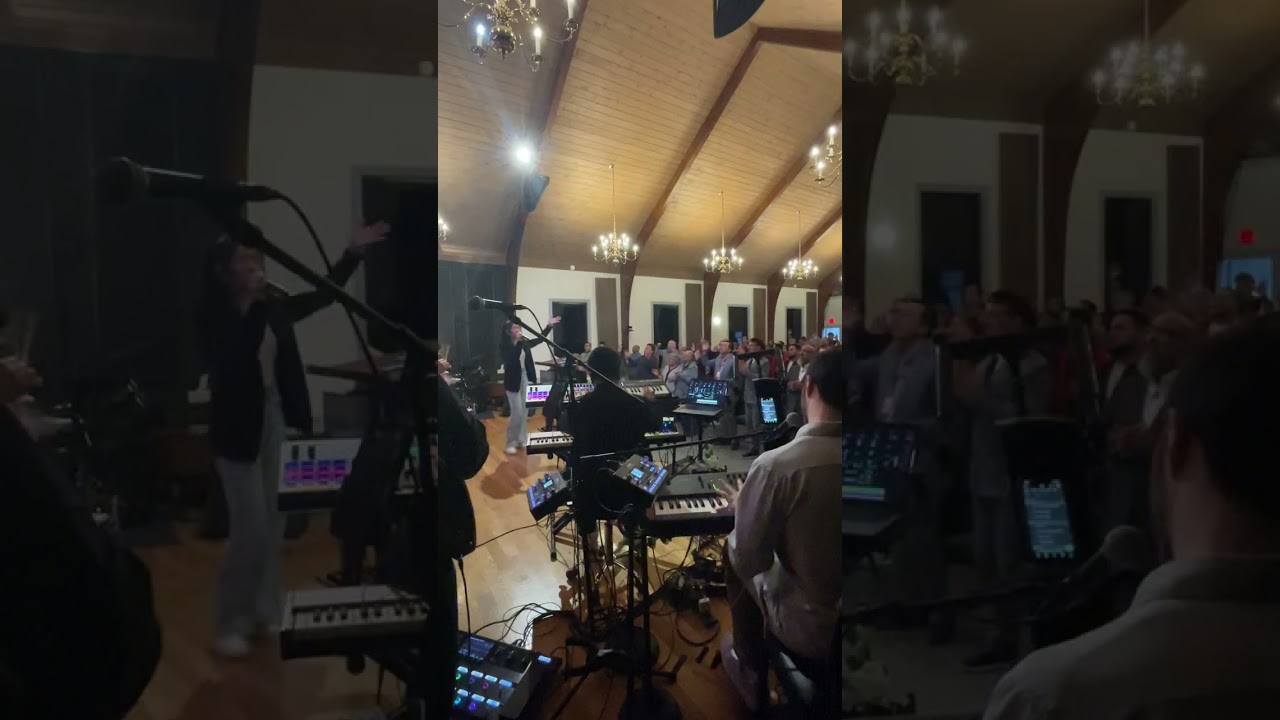Medley Worship Revival Night 2 / Keys Cam