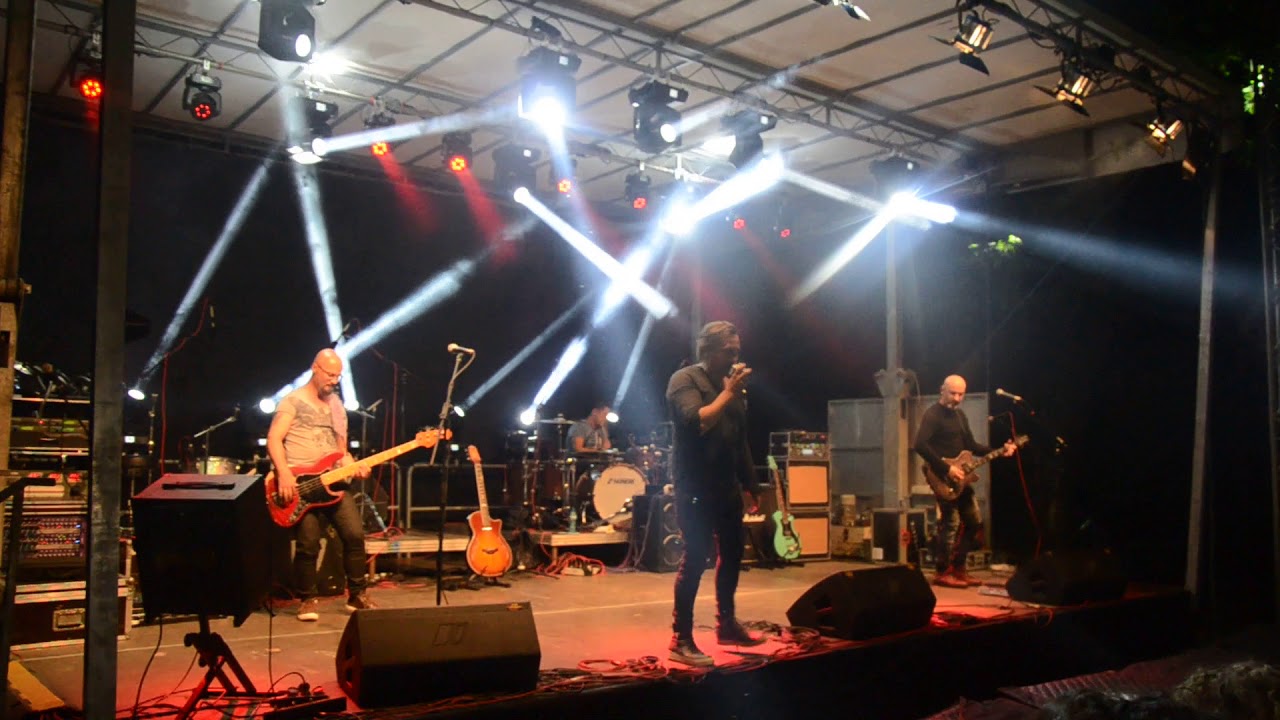 Antract - Mă dizolv (Live Sibiul de Odinioară)