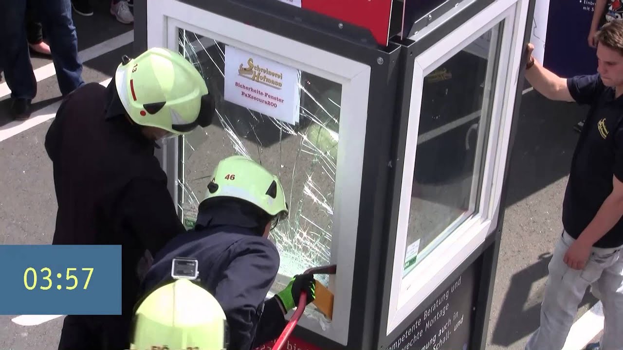 Feuerwehr Flörsheim bricht ein PaXsecura-Sicherheitsfenster auf - Kurzversion