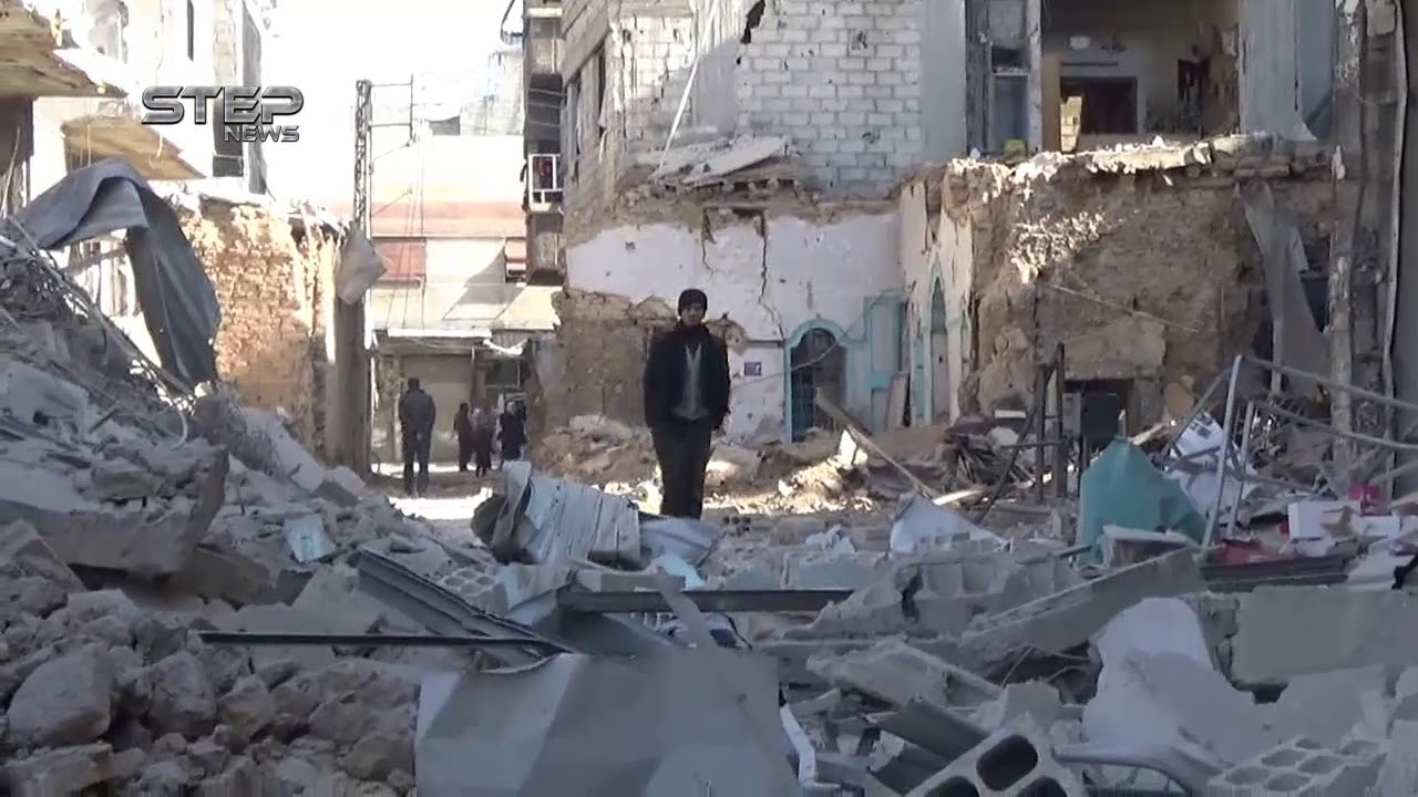 الدمار في مدينة عربين بالغوطة الشرقية جرّاء الغارات الجوية التي استهدفت المدينة