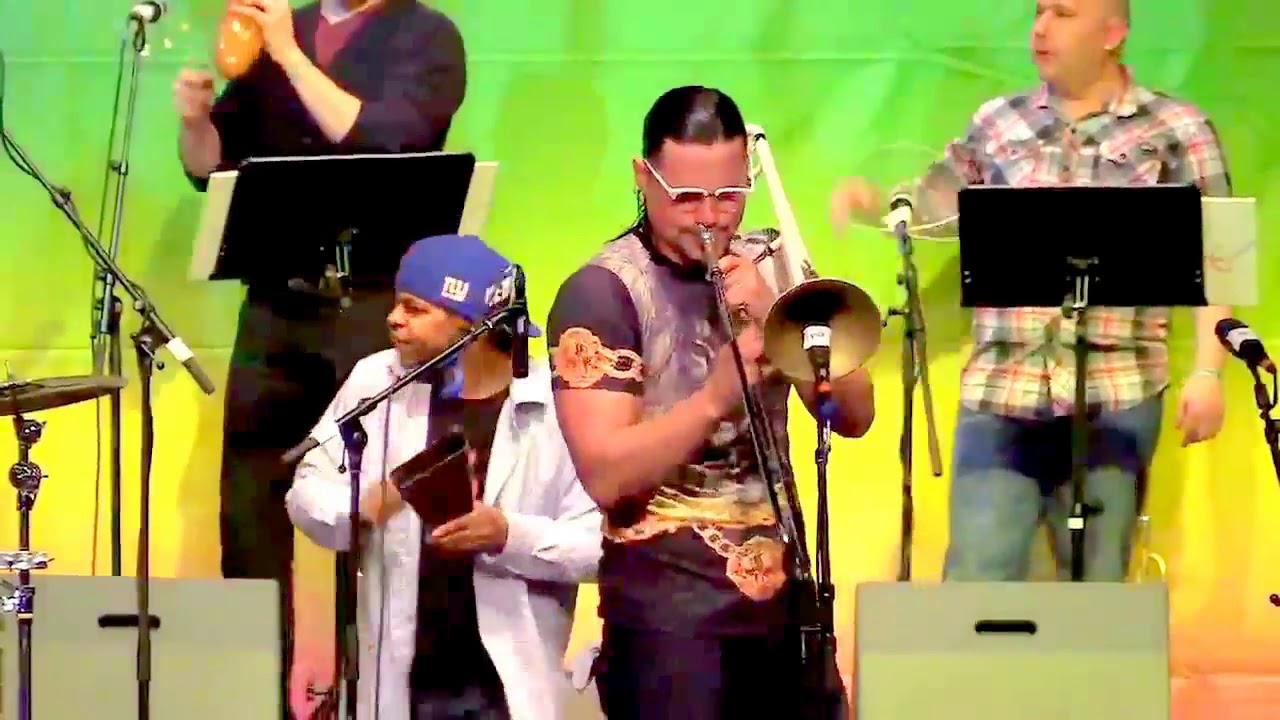 Orquesta SCC   Dejala Que Baile En Vivo