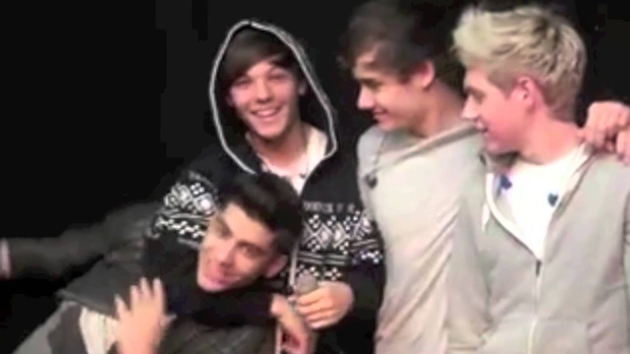 Zouis || Hung Up