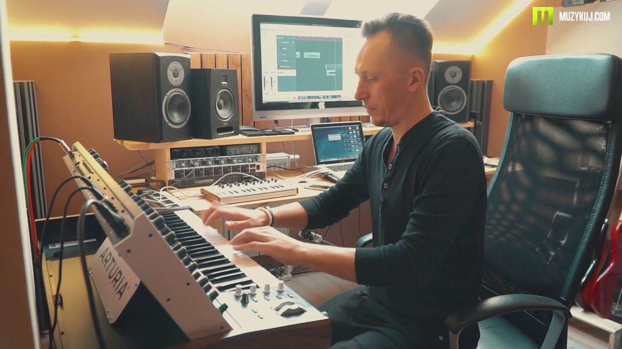 Arturia Matrixbrute Synth Bass