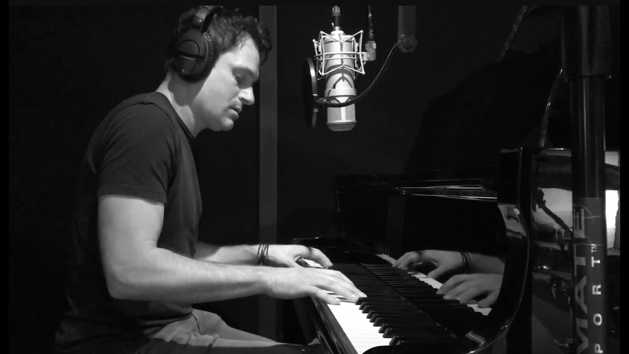 I'll Be Home For Christmas - Cover by Jason Derlatka