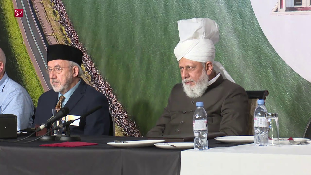Ahmadiyya moskee in Almere Poort officieel geopend