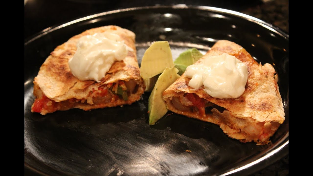Easy Bodybuilding Meal:  Healthy Shrimp Quesadilla