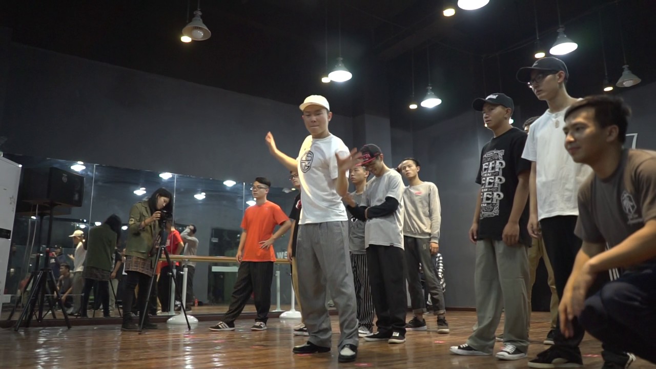 In China WS just POPPIN !!!! Real Marvelous Dokyun