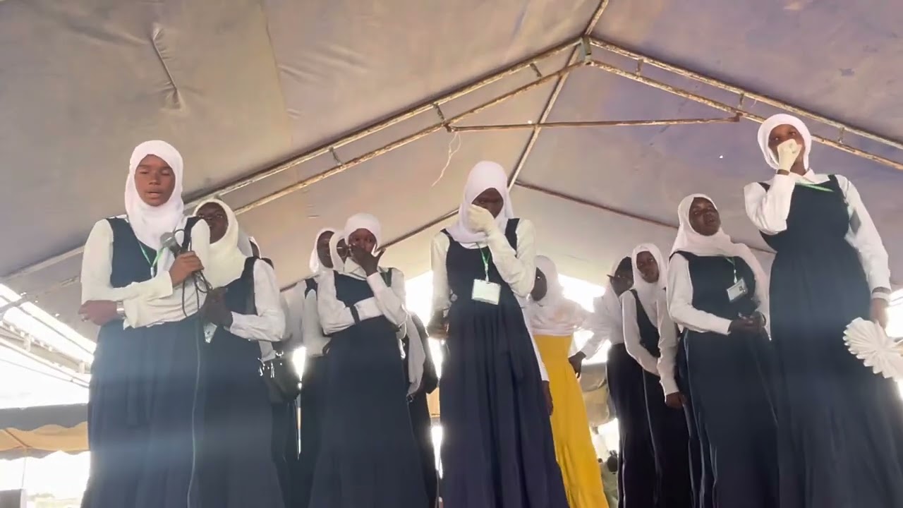 صف ثالث الثانوي Rende hommage soxna nata lo ylnako yalla doli yeurmandè thi barkep cheikhoul khadim