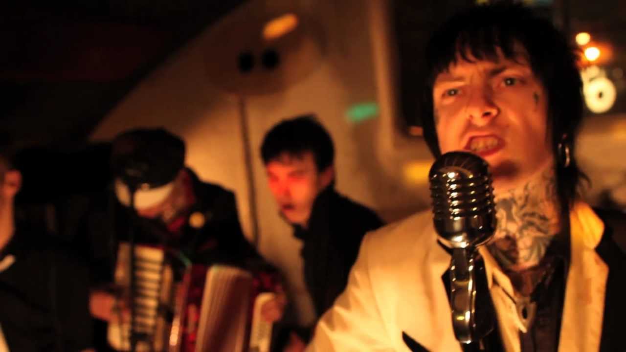 Brandy Row & The Truebadours - Dirty Street
