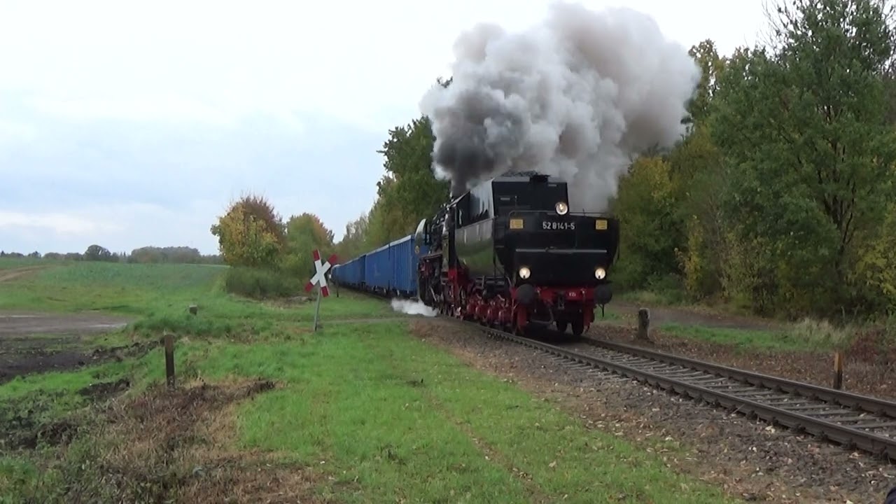 3 Dampfloks und eine 225 am 22.10.22 in der Oberlausitz