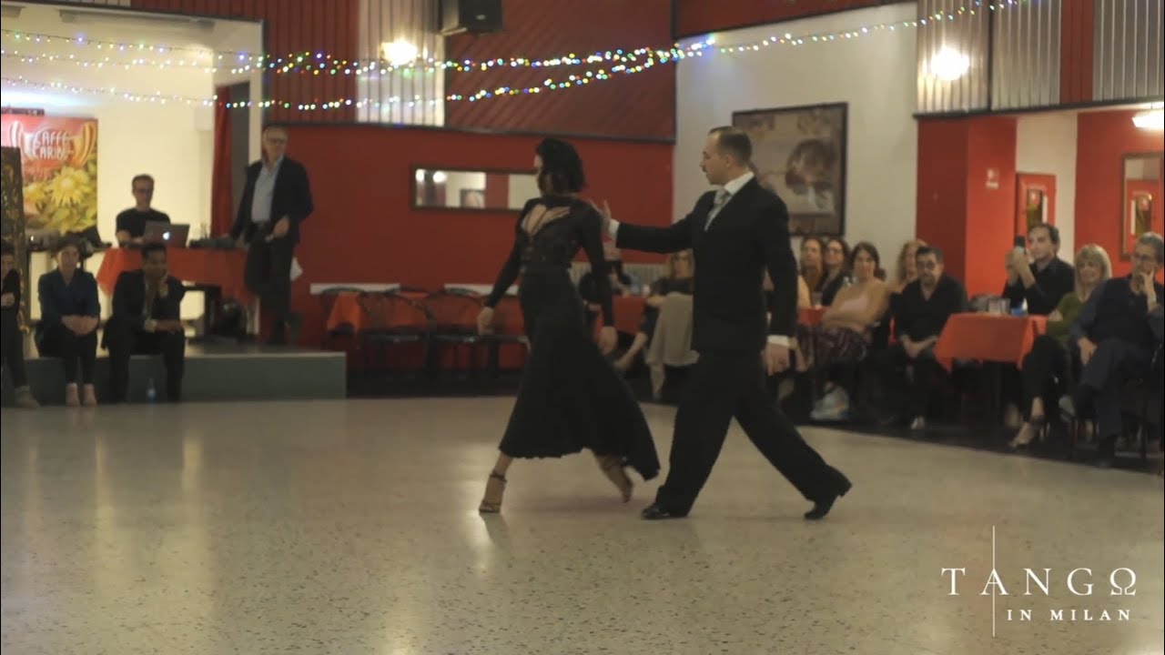 Ausencia Infinita - Fabio Hager, Sophie Sperling & Francis Aguilar