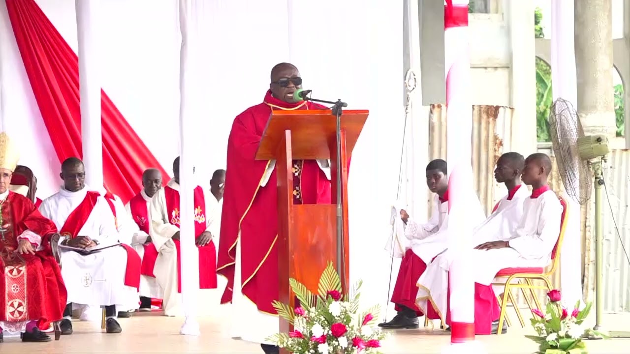 ÉCHOS DES DIOCÈSES / CLÔTURE DU JUBILÉ D'OR DE LA CATHÉDRALE SAINT ANDRÉ DE YOPOUGON