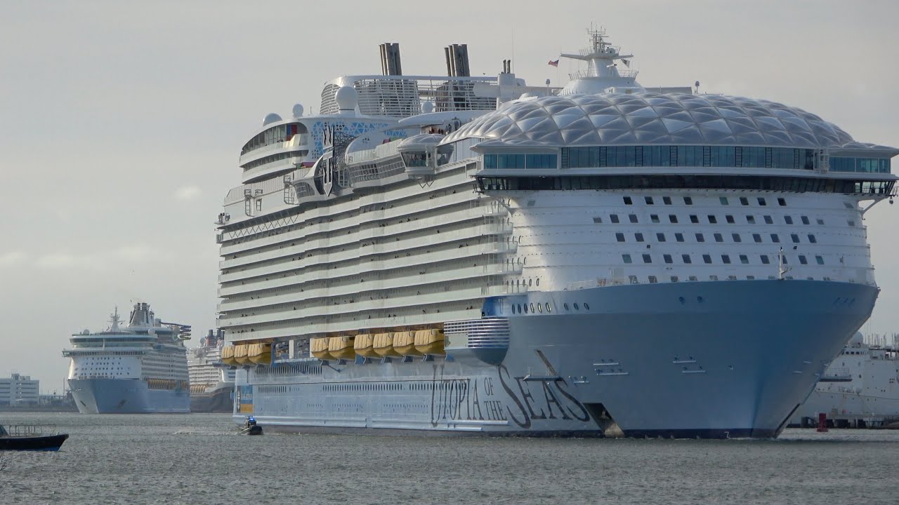Monday Sail Aways from Port Canaveral!