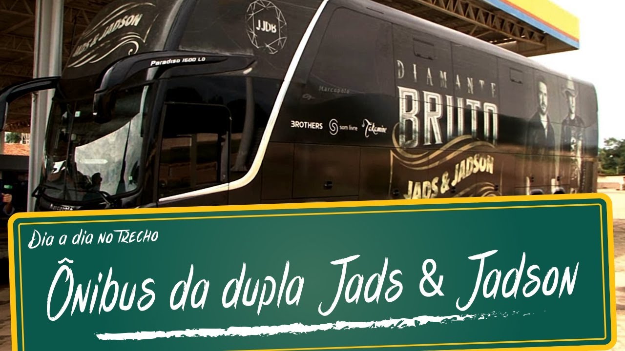 Ônibus da dupla Jads & Jadson