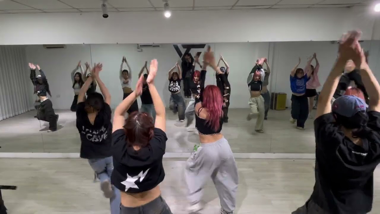 [D8Pr] Thương Thì Thôi Đổi Tư Thế dance by Demons8