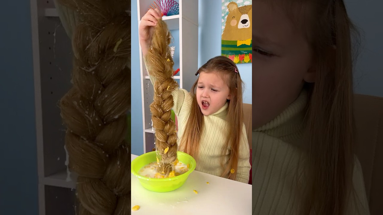 No More Hair Everywhere! Hoodie Hair Hack 😄👕 #shorts #kids