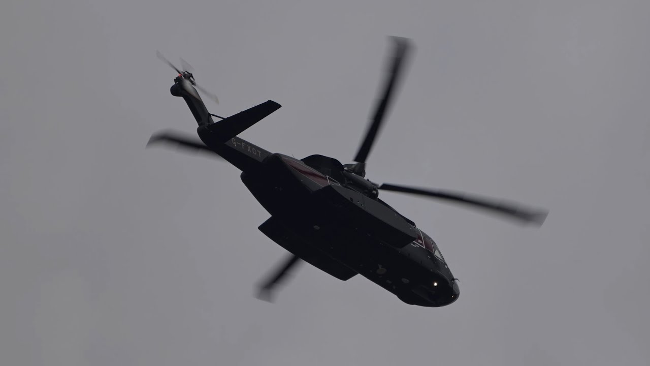 THE HELIBUS RETURNS!! Sikorsky S92 flying past my house with style 