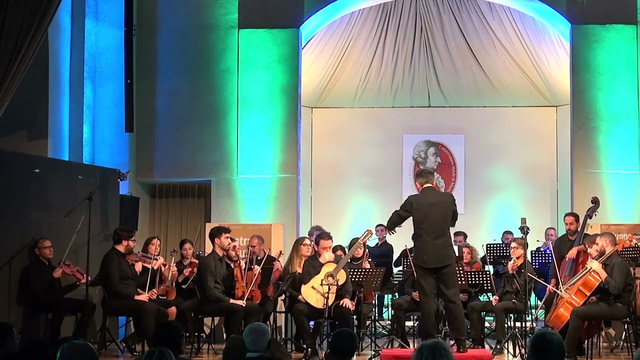 Autunno Chitarristico - Benevento - G.M.Ciampa, chit. - Orch. del Conservatorio, Dir. F.D'Ovidio
