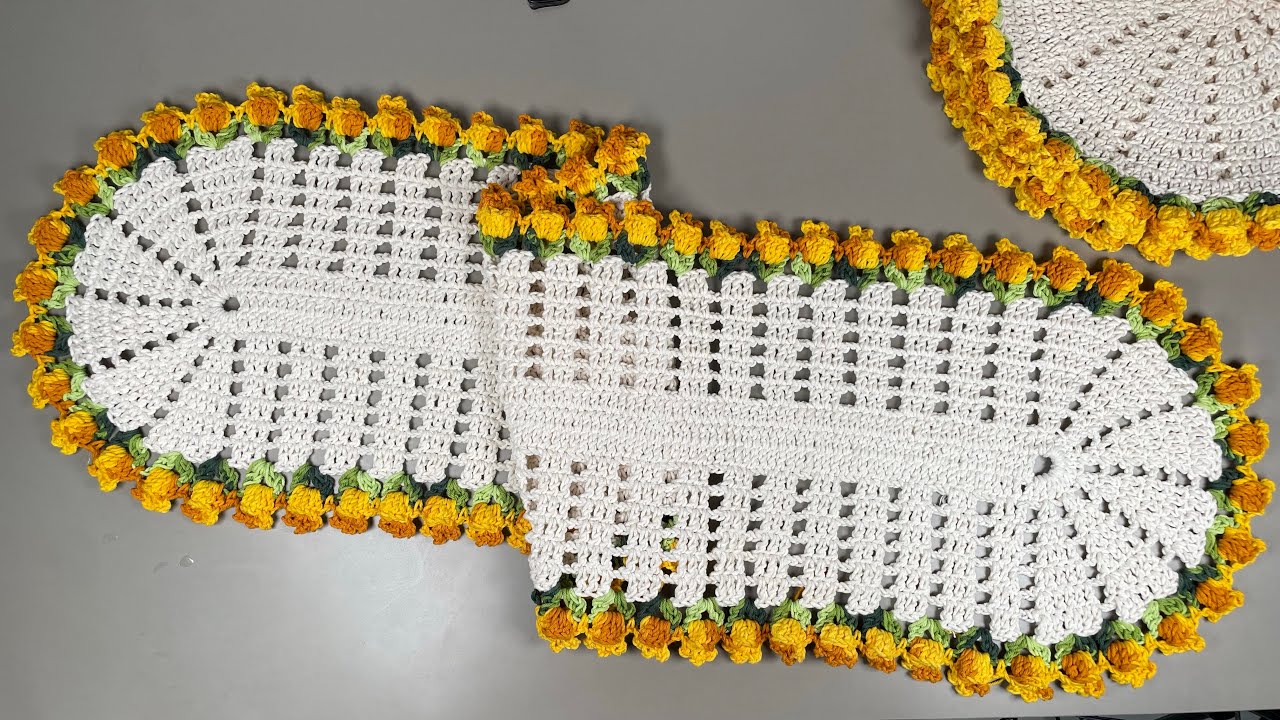 Trilho de mesa Tulipas Agda em Crochê econômico + Precificação