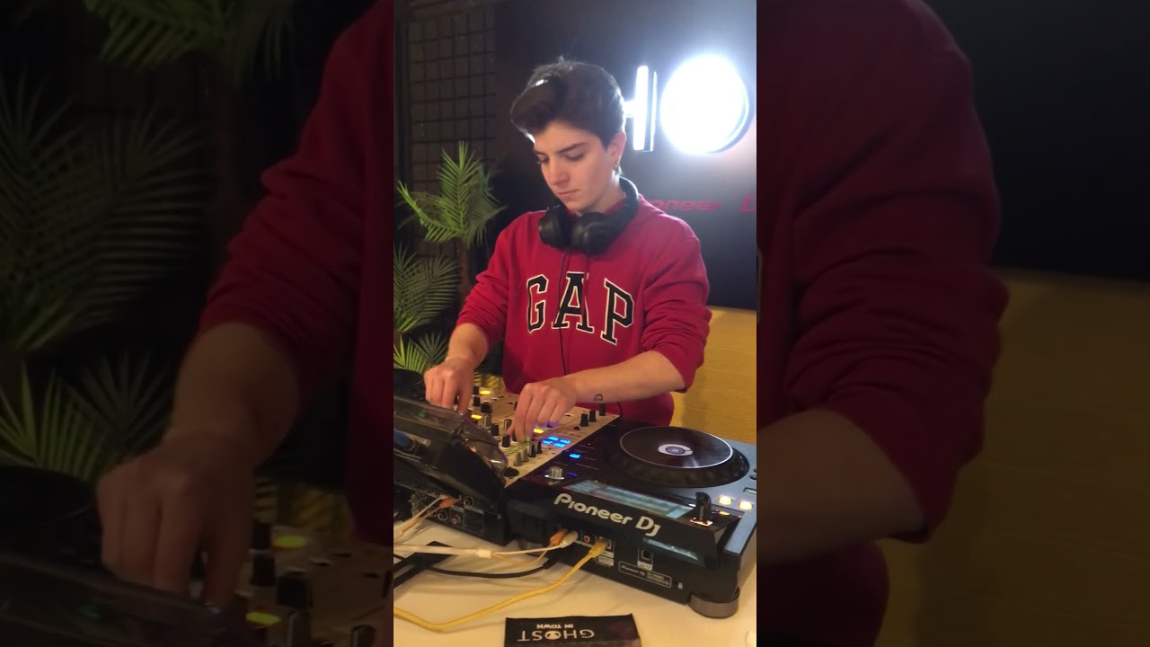 Ghost DJ Akademi: Funky & Groovy Mix #dj #djtraining #liveperformance #djmix #funkygrooves