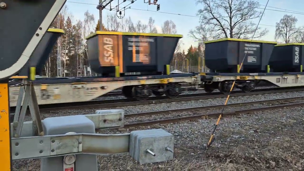Tomt st&aring;lt&aring;g Norrg&aring;ende med mulltade MB lok.
