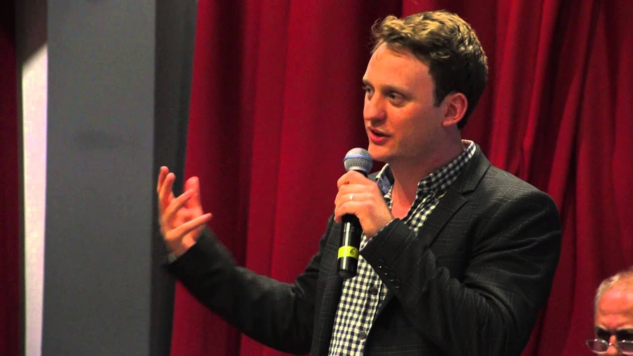 Left Unity 2014 Conf Day1 - 80 - International - Matt Hale, Ben Lewis