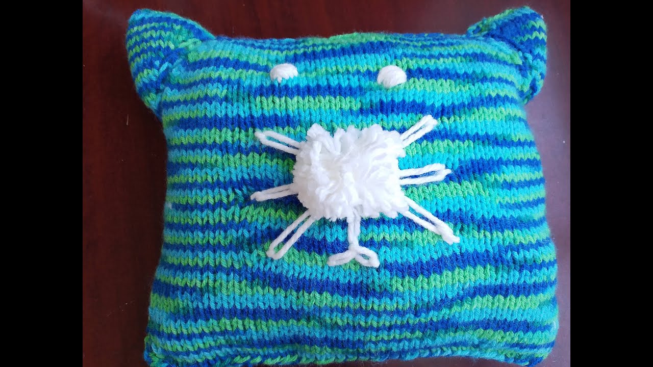 Cojin GATITO para principiantes en dos agujas. Lindo, divertido y fácil de hacer. Te encantará