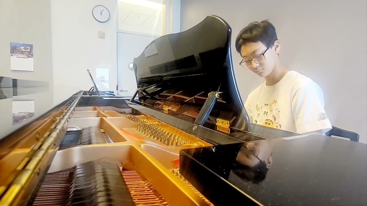 Sunday Morning with Piano