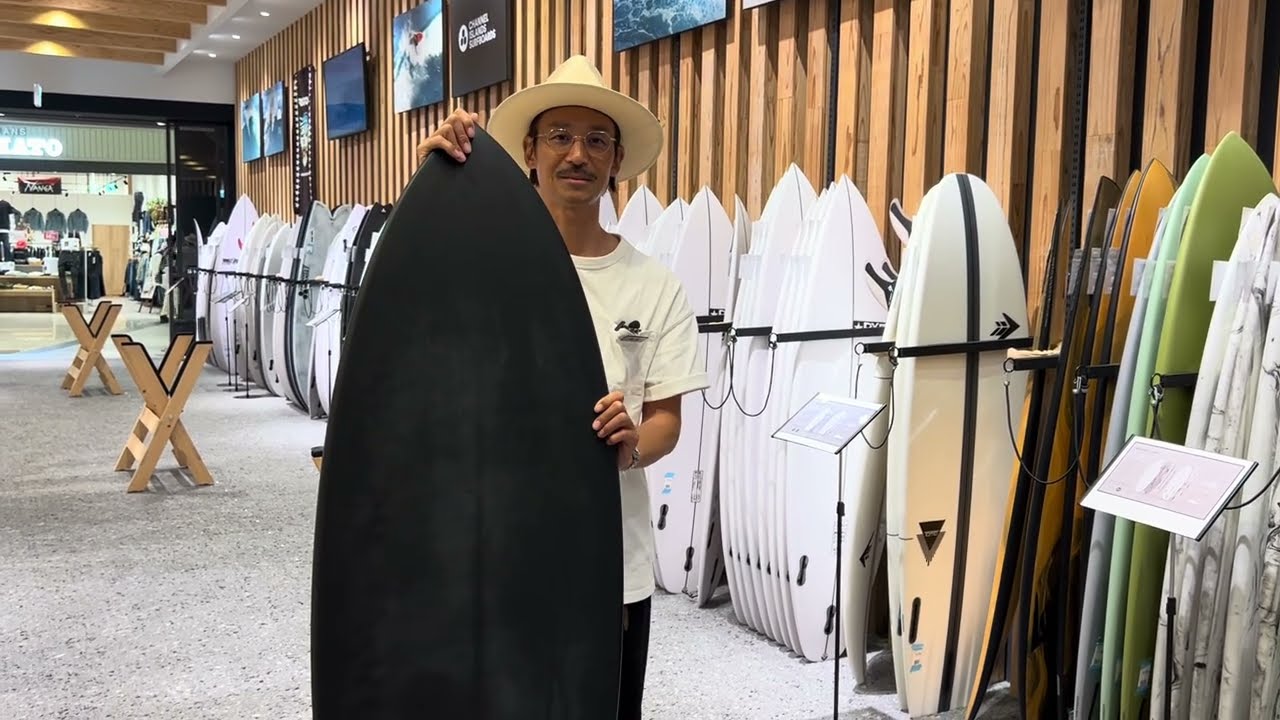 【イオンモール豊川店中古サーフボード詳細】JS　BLACKBARON　5’6