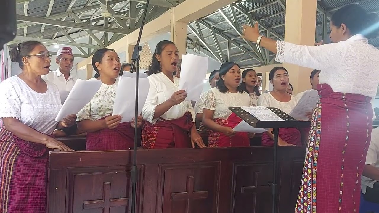 Kor misa mingguan dari KB.ST.ANGELA MISI DENGE