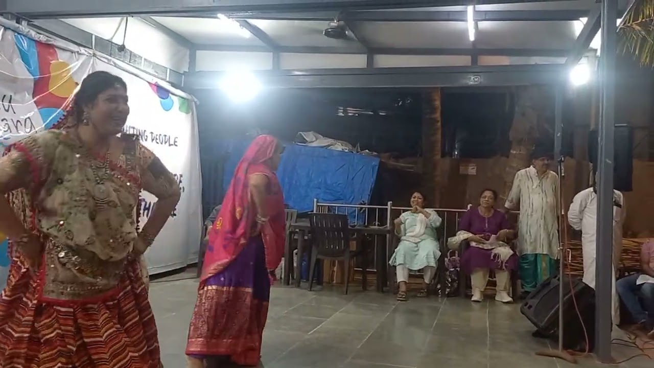 Renu and samiksha dance