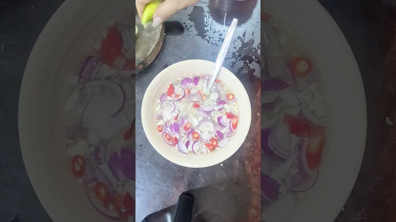មាន់ដុតត្រយូងចេក 