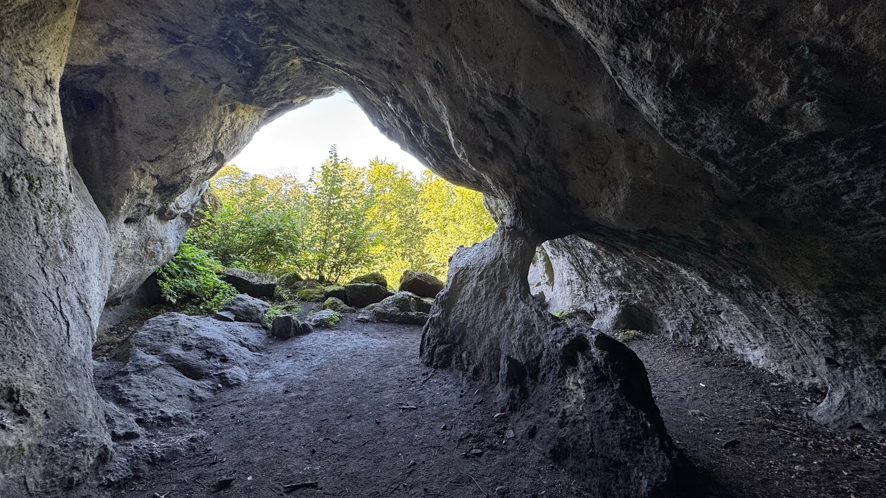 „MTB-Abenteuer in der Fränkischen Schweiz 🚵‍♂️ Höhlen, Aussicht & Kollegen-Chaos 😅“