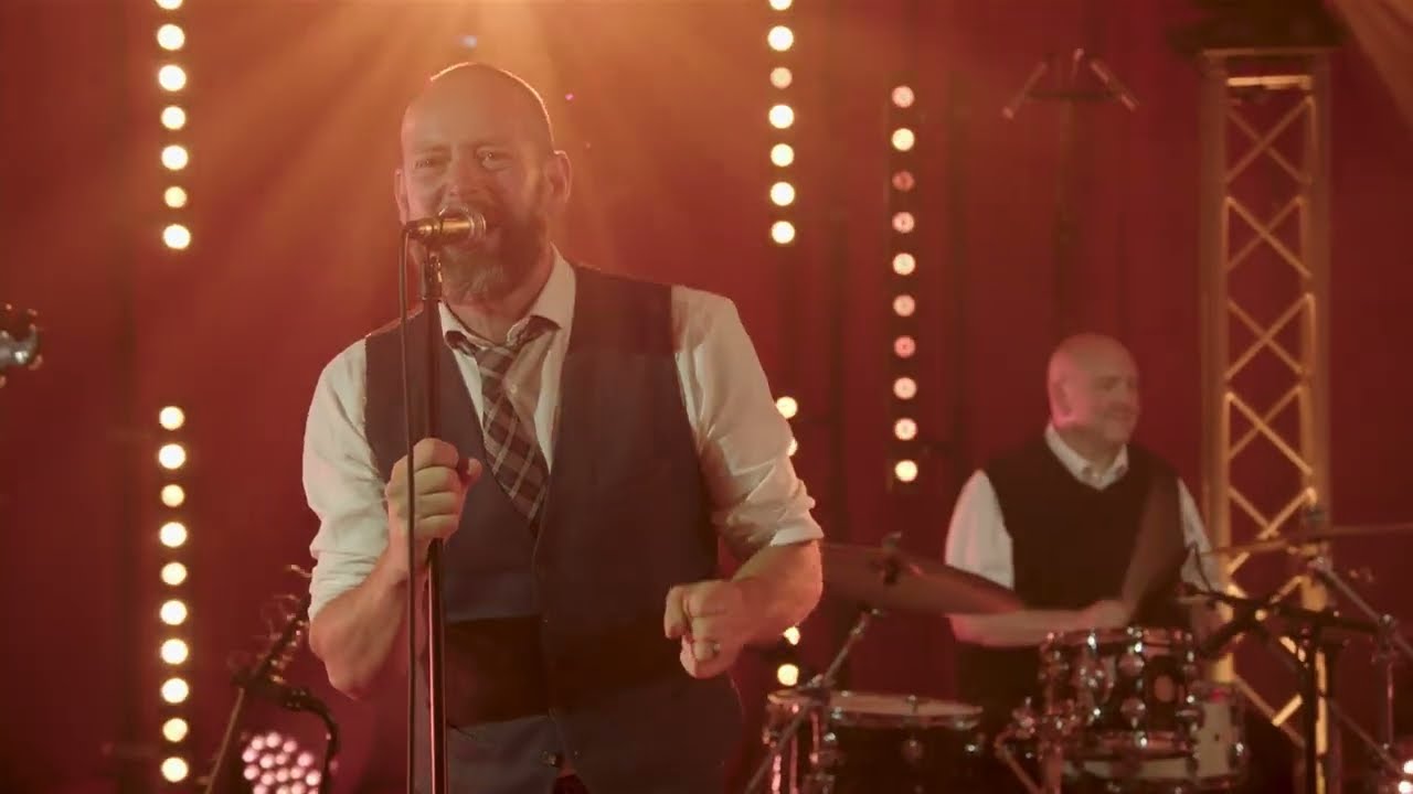 Redwood -  The Irish Rover (Cover)