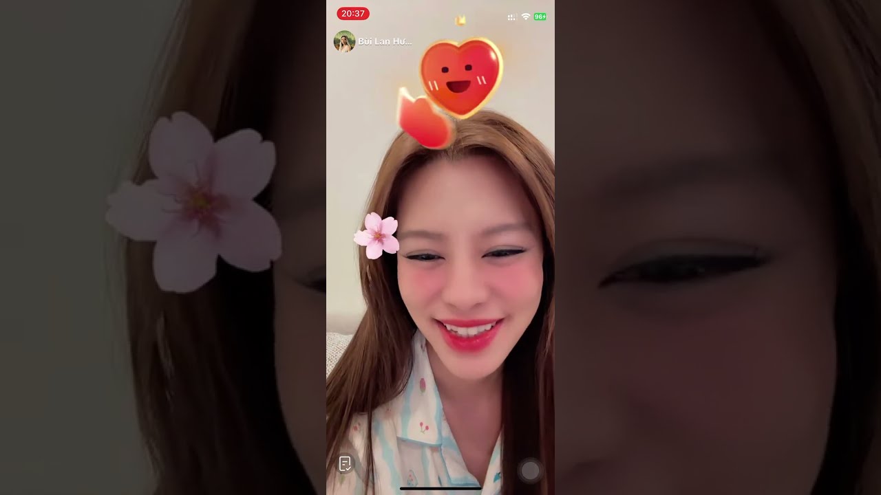 [03.7.2025] Bùi Lan Hương livestream vui vẻ với fan | tổng tài 3 xu =))