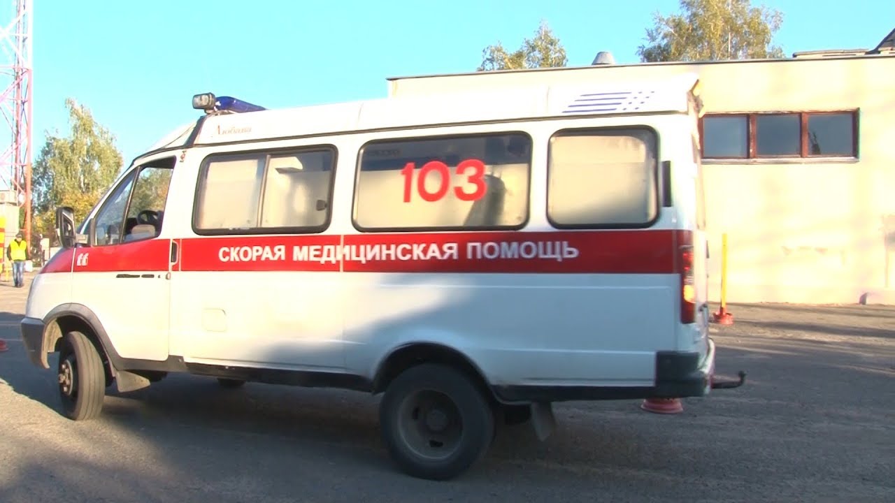 Конкурс профессионального мастерства среди водителей скорой помощи . 
