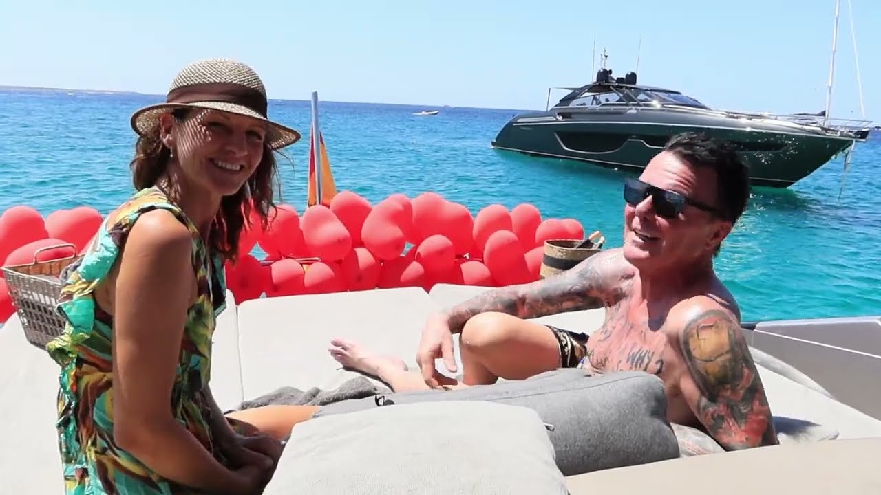 Ein Tag mit Prinz Marcus #2: “Deutschland ist durch!”