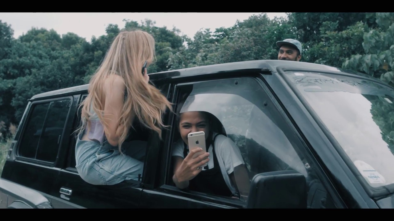 RIVAH - Cheerleader (Official Video)