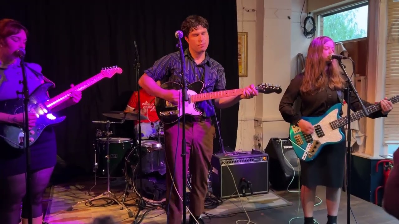 LIGHTHEADED - The Lindens, The Lindens, The Lindens! (Live @Mono , Glasgow - UK) (27-7-2025)
