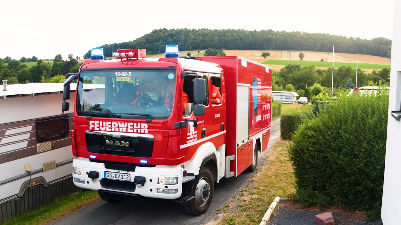 🌳⛺ Der nächste Urlaub ist schon sicher - Feuerwehrübung auf der Ferienanlage Dransfeld! 🚒👨‍🚒