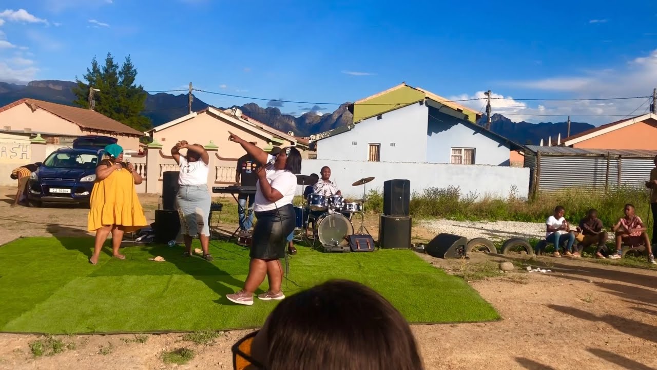 Akalali Akozeli Olondoloza u Israeli by Pastor Nwabisa Xaka (Open Air Revival)