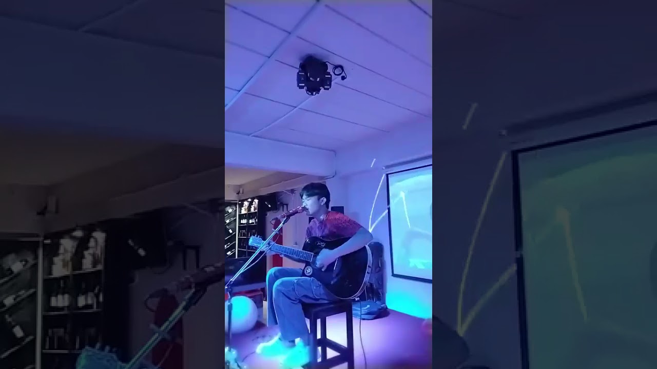 รวมเพลงเพื่อชีวิตฟังสบายๆ by อาร์ทท อภิชาติ