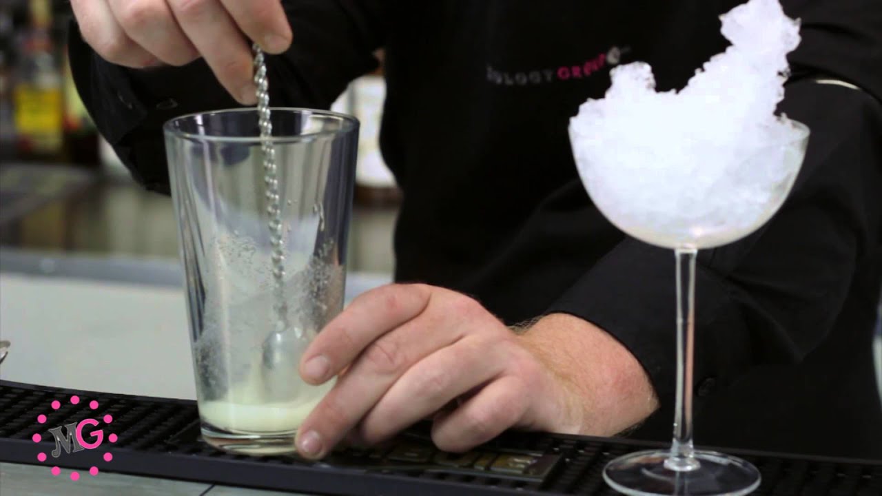 Mixology School - How to make a Daquiri