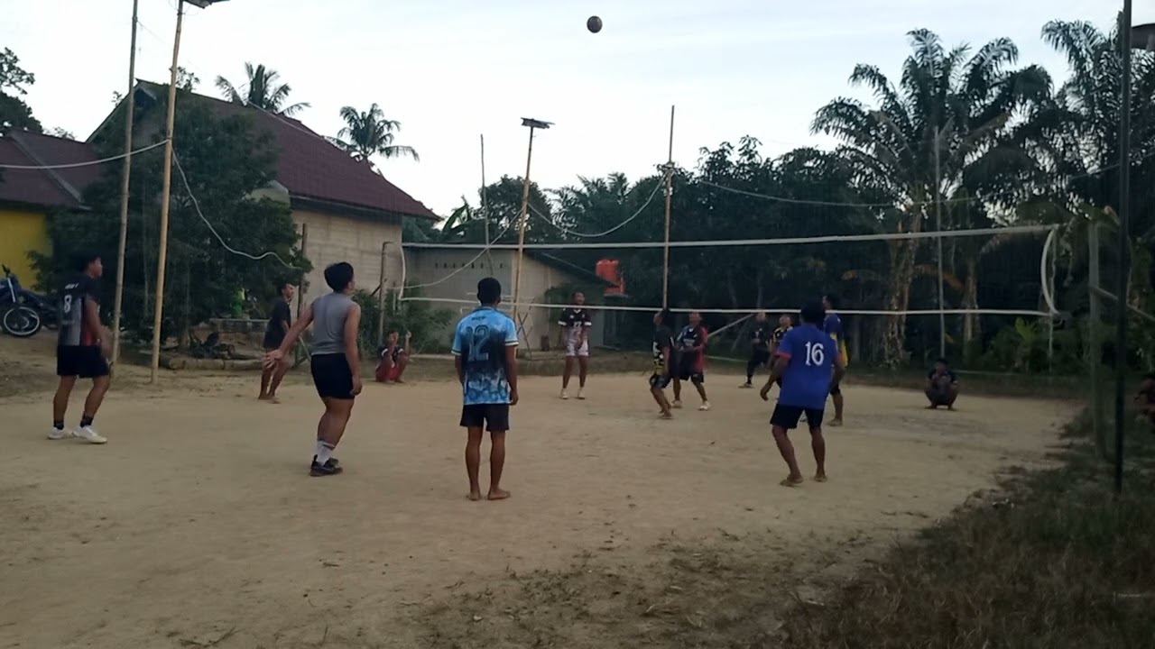SGNTG 2#sintang #melawi #mempawah #mempawahhulu #kabupatenlandak #pontianak #kalbar #volleyball 