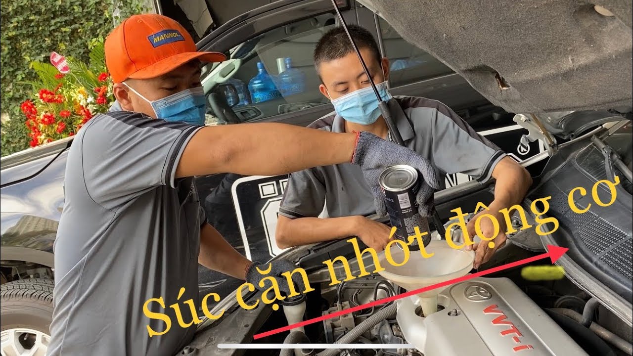 Sử dụng thử dung dịch súc rửa động cơ  cùng vài điều về nhớt cho động cơ oto (mannol engine oil)