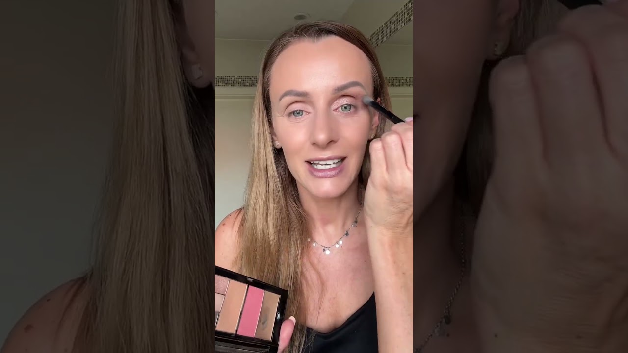 Ekspresowy makijaż oczu głęboko osadzonych na leniwy dzień