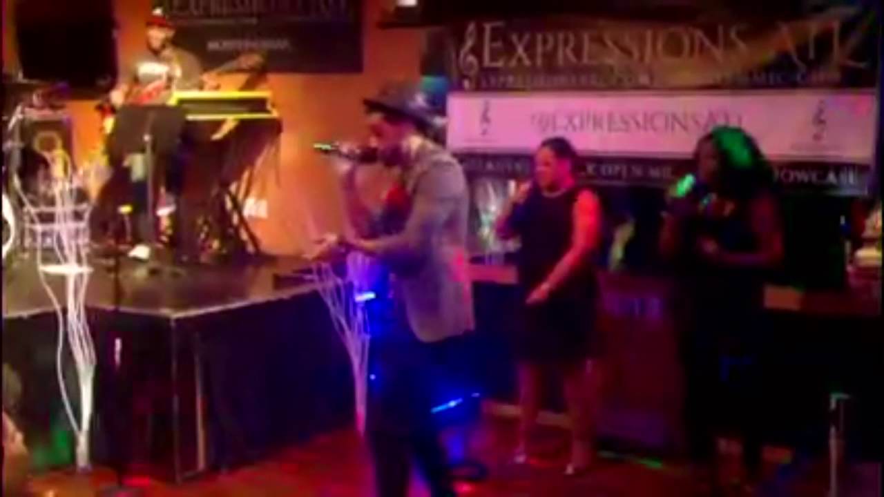 Phylle Dependency and Hashtag Live Performance