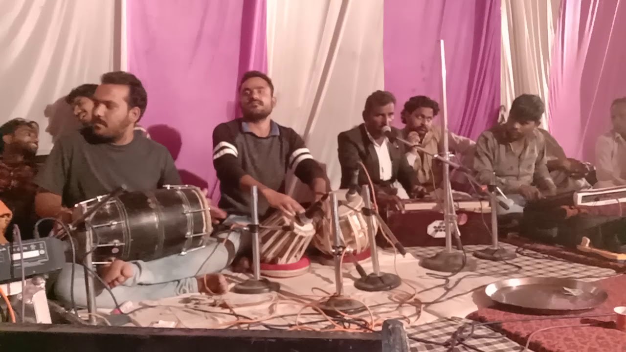 गायक दलित ढोलक वादक समीर तबला वादक मुस्ताक भाई प्रोग्राम  प्रोग्राम मालाराम बिना सर के घर का