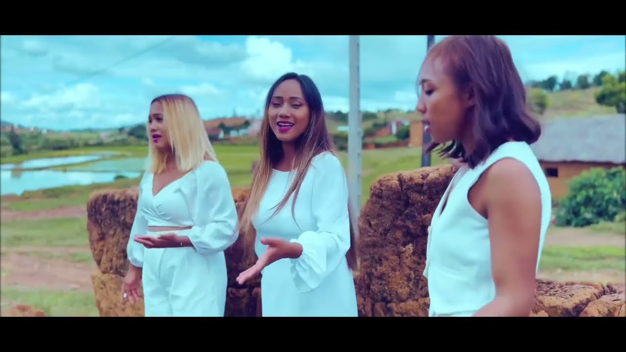 Cover Ilay Nosy - Orchestre Zandry Mozika