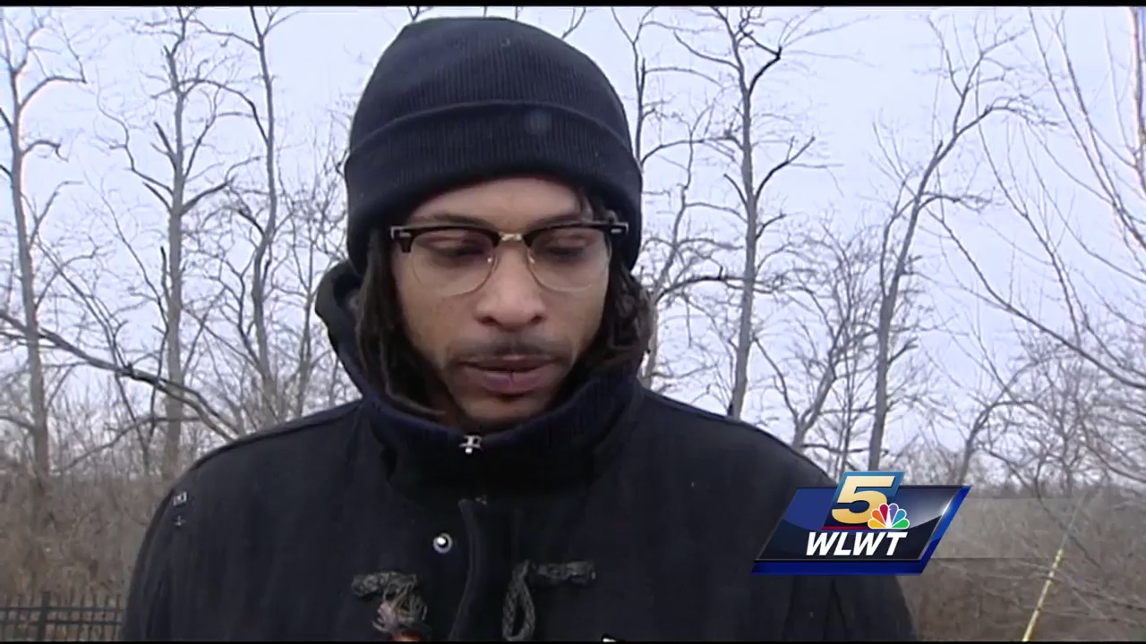 ​Cincinnati man captured on video overdosing in busy shopping center​